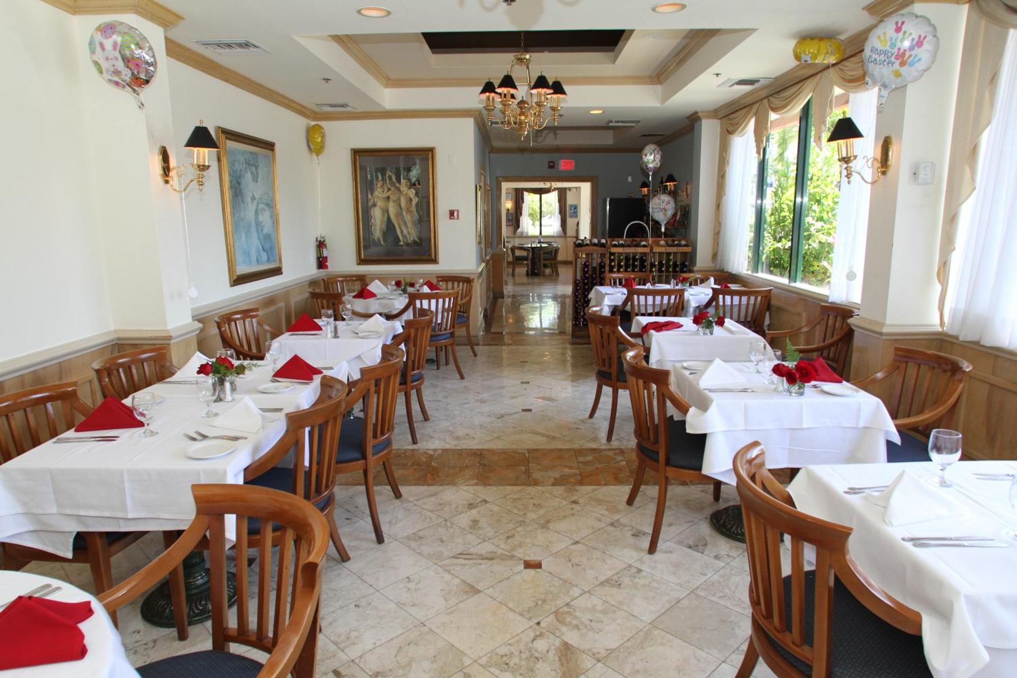 Hotel Chateaubleau Коръл Гейбълс Екстериор снимка